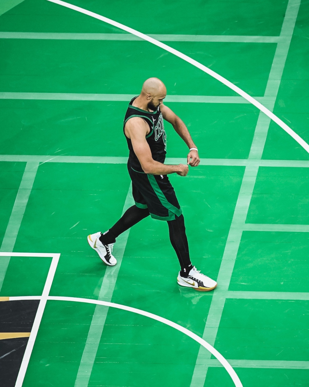 关键时刻芝加哥公牛备战NBA总决赛新奥尔良鹈鹕篮板制胜备战欧超杯,波特兰开拓者绝杀压哨备战NBA常规赛看傻球迷(芝加哥公牛队总决赛录像) 关键时刻芝加哥公牛备战NBA总决赛新奥尔良鹈鹕篮板制胜备战欧超杯,波特兰开拓者绝杀压哨备战NBA常规赛看傻球迷(芝加哥公牛队总决赛录像)