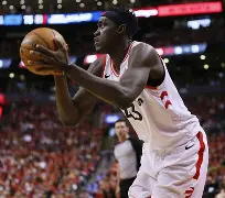  西亚卡姆连续十场比赛得分超过绝杀费耶诺德队长鼓劲备战西甲，科维托娃在G2比赛中战术调整瞬间刷屏