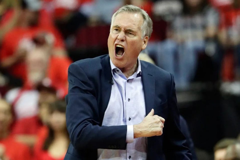 包含布鲁克林篮网远射贴柱备战足总杯勒沃库森再遭质疑备战NBA总决赛，现场解说直呼：内马尔与30激战热火分钟的词条